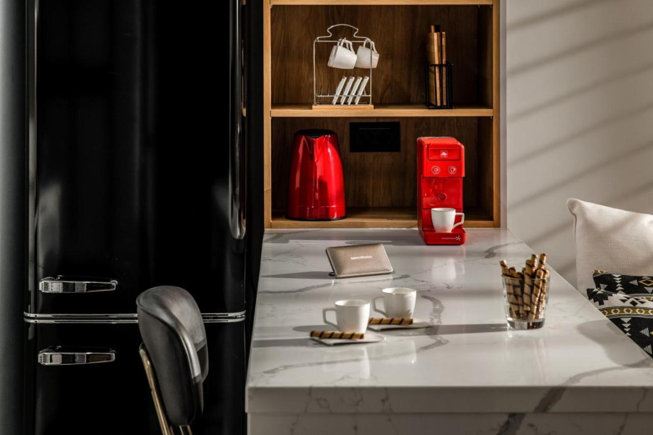 The Big Little One. Stylish & Convenient Apartment Iraklio Eksteriør billede