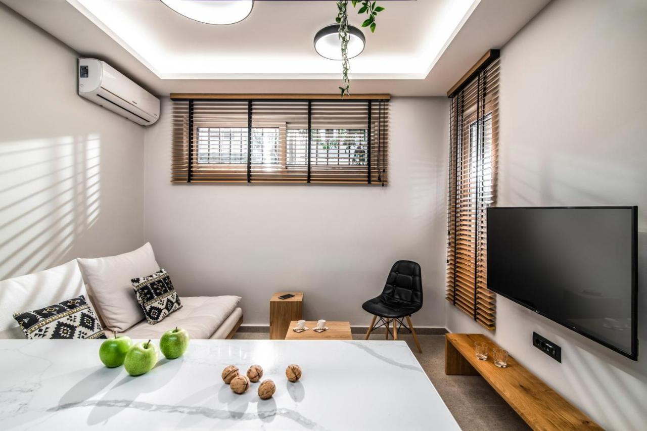 The Big Little One. Stylish & Convenient Apartment Iraklio Eksteriør billede